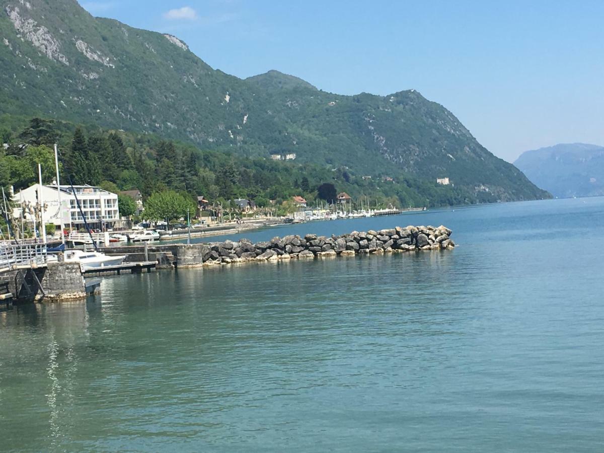 Echappee Belle Au Bord Du Lac Ле-Бурже-дю-Лак Экстерьер фото